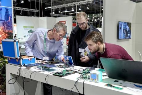 Stor forhåndsinteresse for 'Electronics of Tomorrow, EOT'
