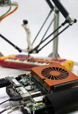 congatec og Real-Time Systems får en robot til at spille piano 