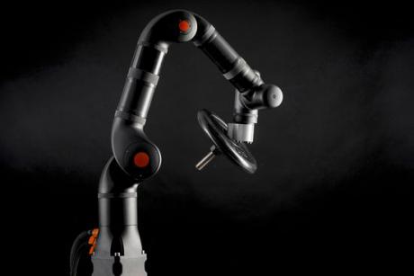 Succesfuld robotekspert lancerer en ny generation af cobots   