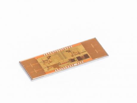 Low-power 140GHz CMOS radar med on-chip antenner
