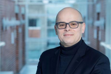 AAU-professor får international pris for forskning i smart grid-kommunikation og 5G