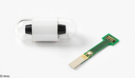 Trådløs mm-skala transceiver til integration i implantater og elektroniske piller