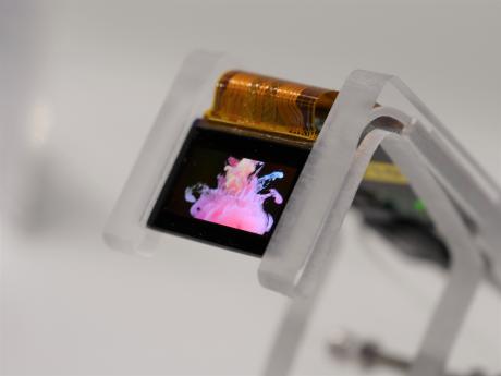 OLED microdisplay til AR applikationer
