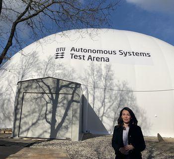 Første kandidat i autonome systemer er nu færdiguddannet 