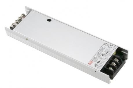 Superflad strømforsyning leverer 160W
