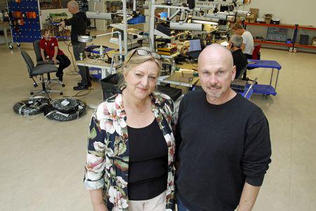 Vestjysk elektronik-virksomhed slår tilbage efter voldsomt Corona-dyk