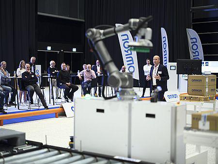 OMRON demonstrerede fremtidens fabrik i Bella Center