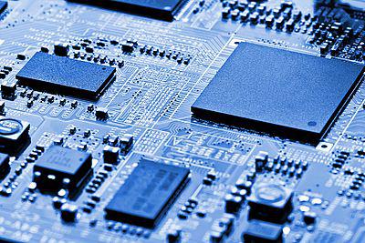 E-22: Komplette produkter med elektronik og mekanik