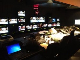 Stor studie-kæde skifter til OLED-monitorer