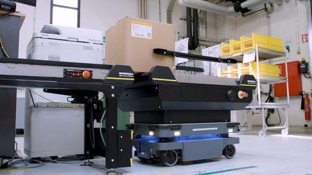 Interroll lancerer transportmodul til MiR robotter