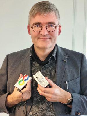Elektronik & Data nr. 3 er på gaden