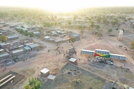 Mikro-elnet leverer lokal strøm til 20.000 afrikanere