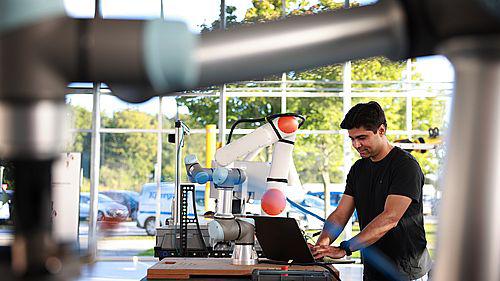 Startup-firma vil forhindre at robotter bliver hacket