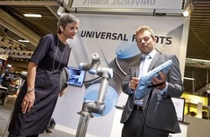 Stifteren af Universal Robots fik Automatiseringsprisen 2013