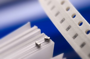 Thermistor kan monteres med ledende lim