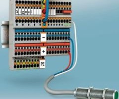 Sensor-/aktuatorklemmer med push-in tilslutningsteknologi