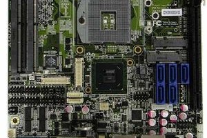 mini-ITX board baseret på Sandy brige platformen