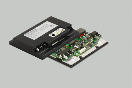 Intelligente batteriladere til automotive- og industriapplikationer 