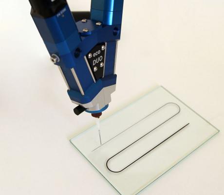 Dispenser sikrer ægte volumetrisk mikrodispensering af to-komponente medier 