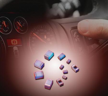 Automotive-grade tyndfilms chipkondensatorer