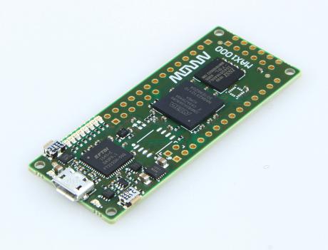 Makerboard bygget op omkring Intel MAX10 FPGA