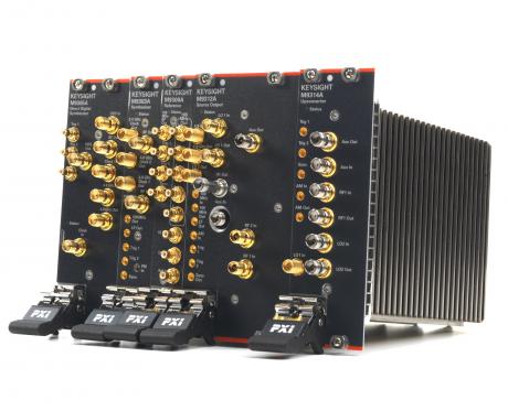 Skalerbar mikrobølge signalgenerator i PXI-formfaktor