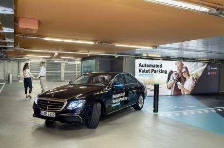 Bosch og Daimler demonstrerer førerløs parkering