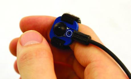 Mobile 'on-body' devices kan styres præcist med en lille sensor 