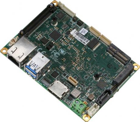 Motherboard med hukommelse og sikkerhedsmodul