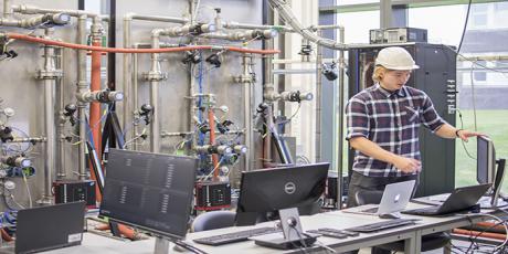  Milepæl for kunstig intelligens til at styre produktion af olie og gas 