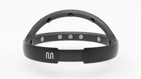 Banebrydende EEG headset kan detektere menneskelige følelser